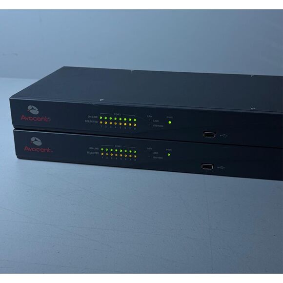 Lot of 2 Avocent DSR1031 8 port KVM over IP Switches - Picture 1 of 9